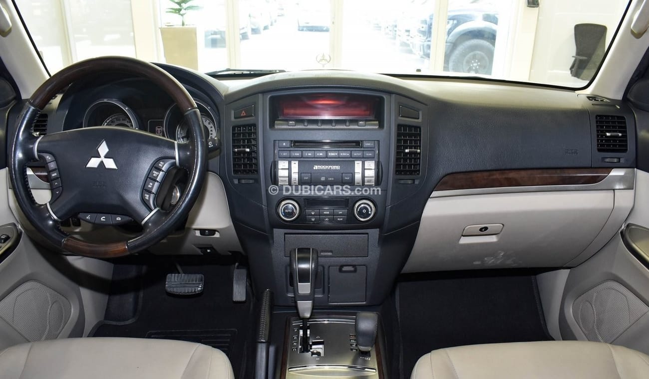 Mitsubishi Pajero GLS V6