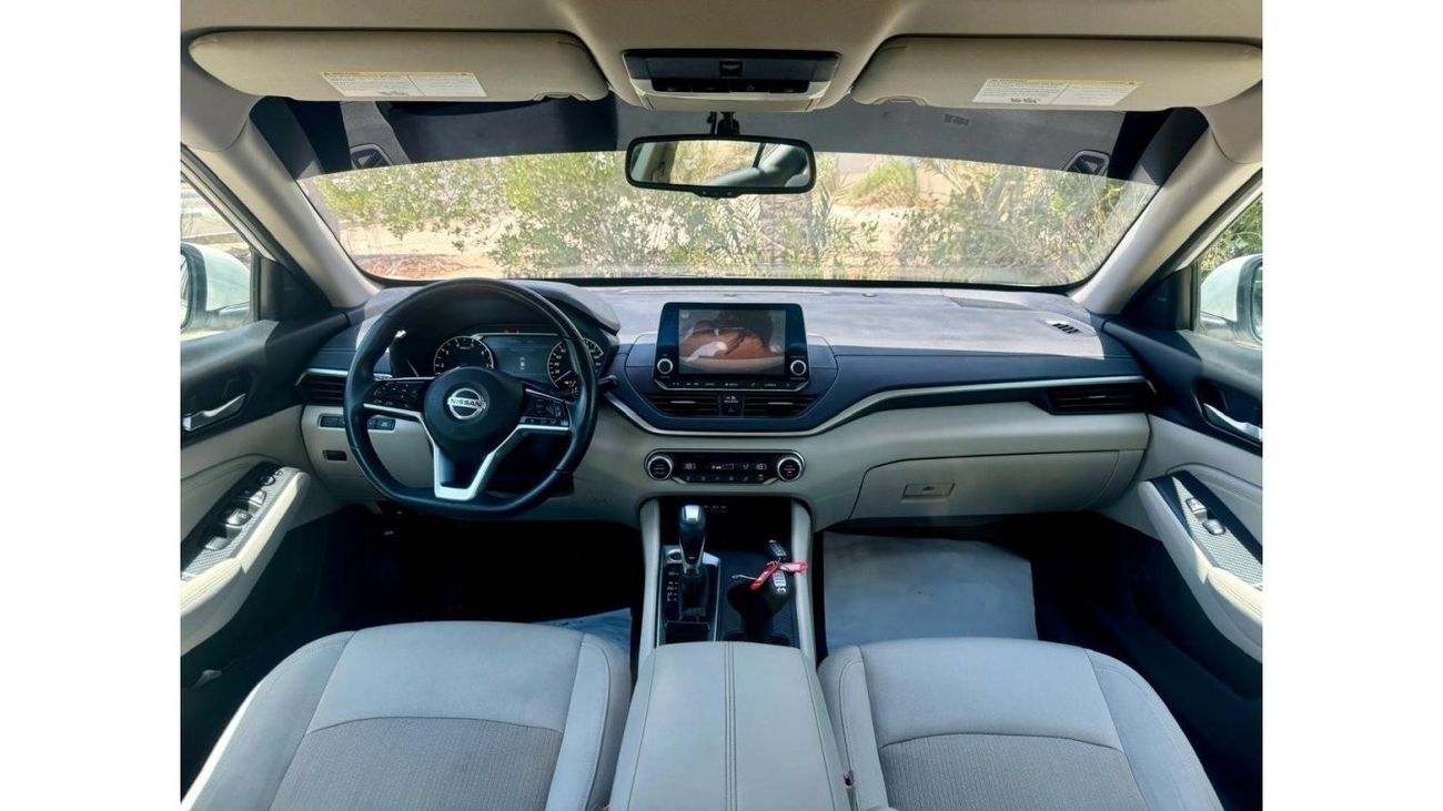 Nissan Altima SV 2020 2.5L FULL OPTION (1050/-MONTHLY)