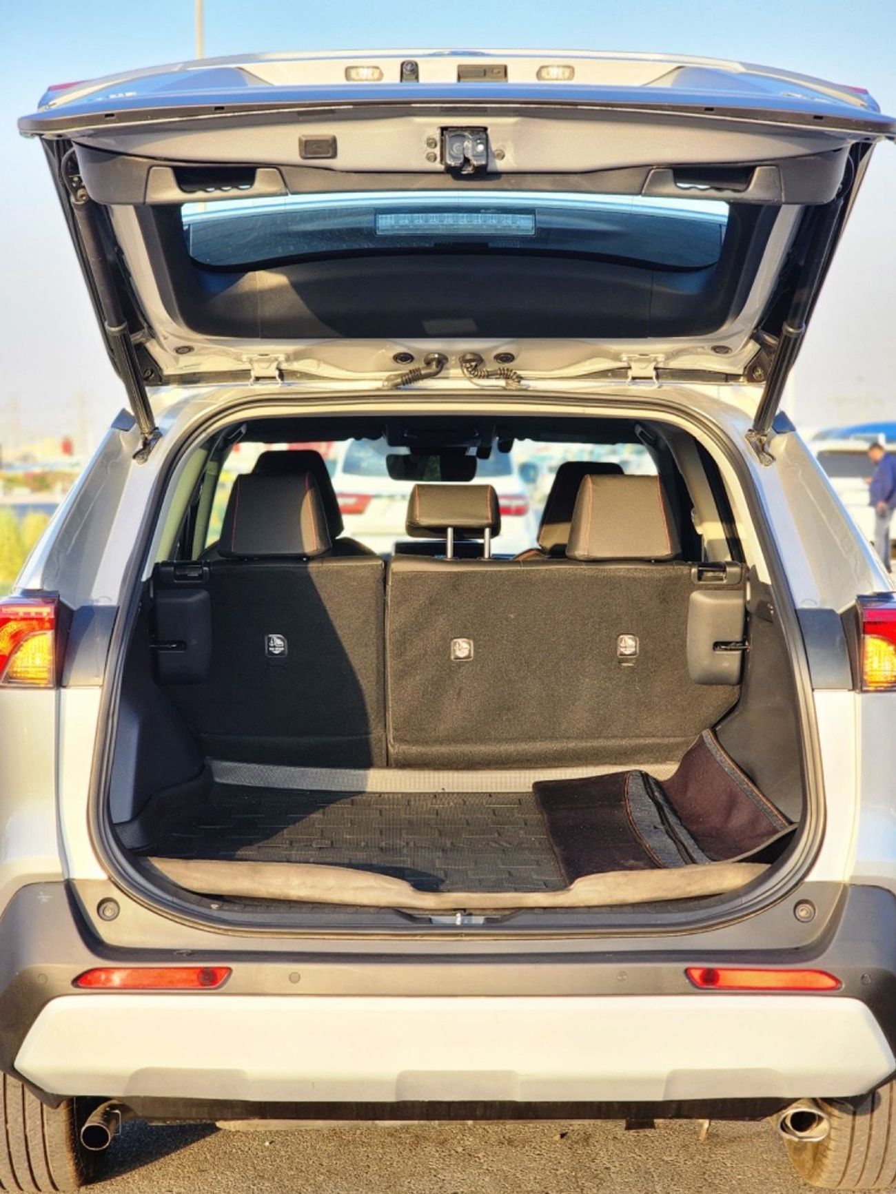 Toyota RAV4 XLE TOYOTA RAV4 Japan specs