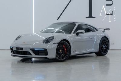 بورش 911 Carrera GTS 3.0L (450 HP) Coupe