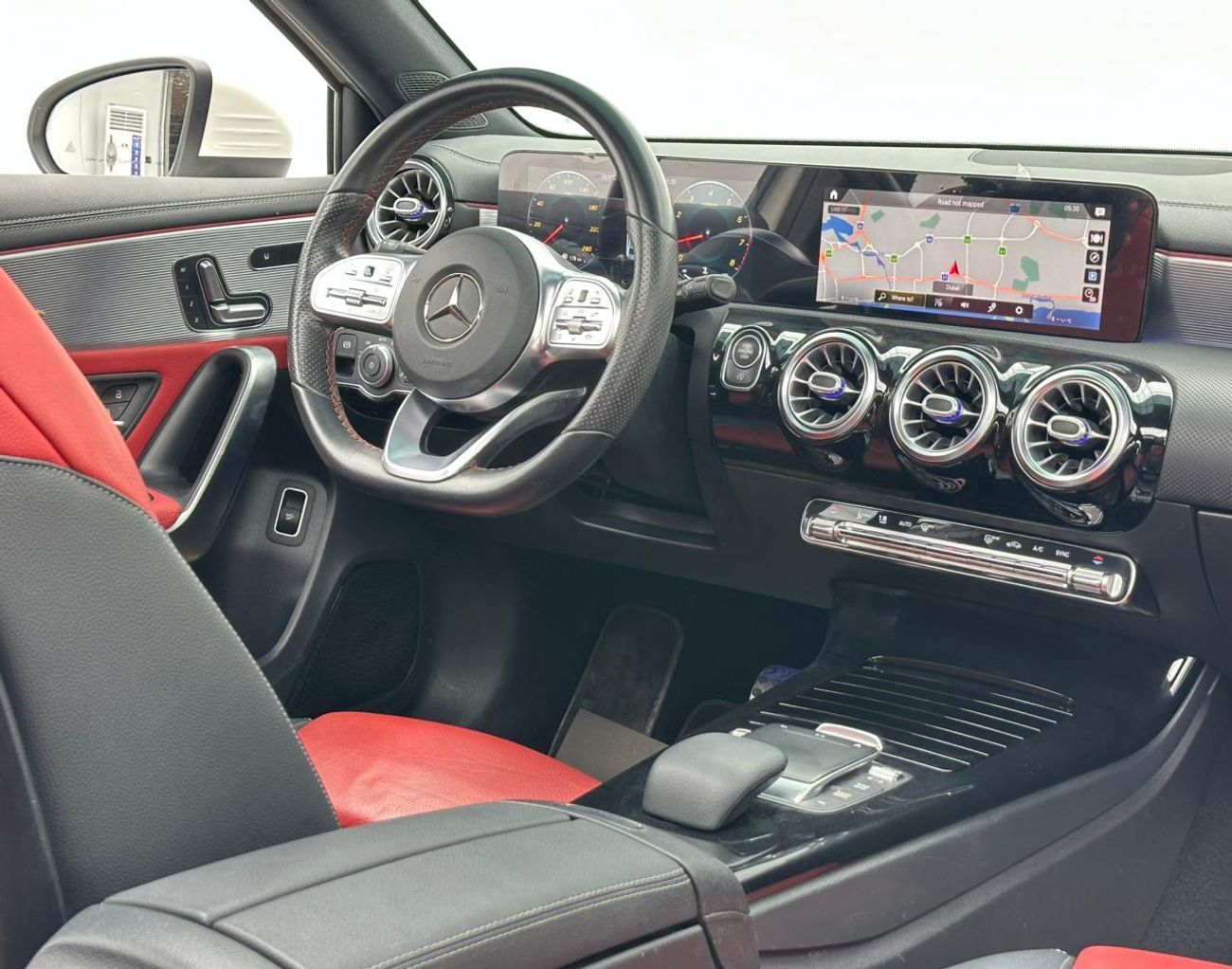 Mercedes-Benz A 200 Premium + 1.4L 2021 Mercedes-Benz A200 Premium+, 2026 Mercedes Warranty +  Service Contract, Mercede