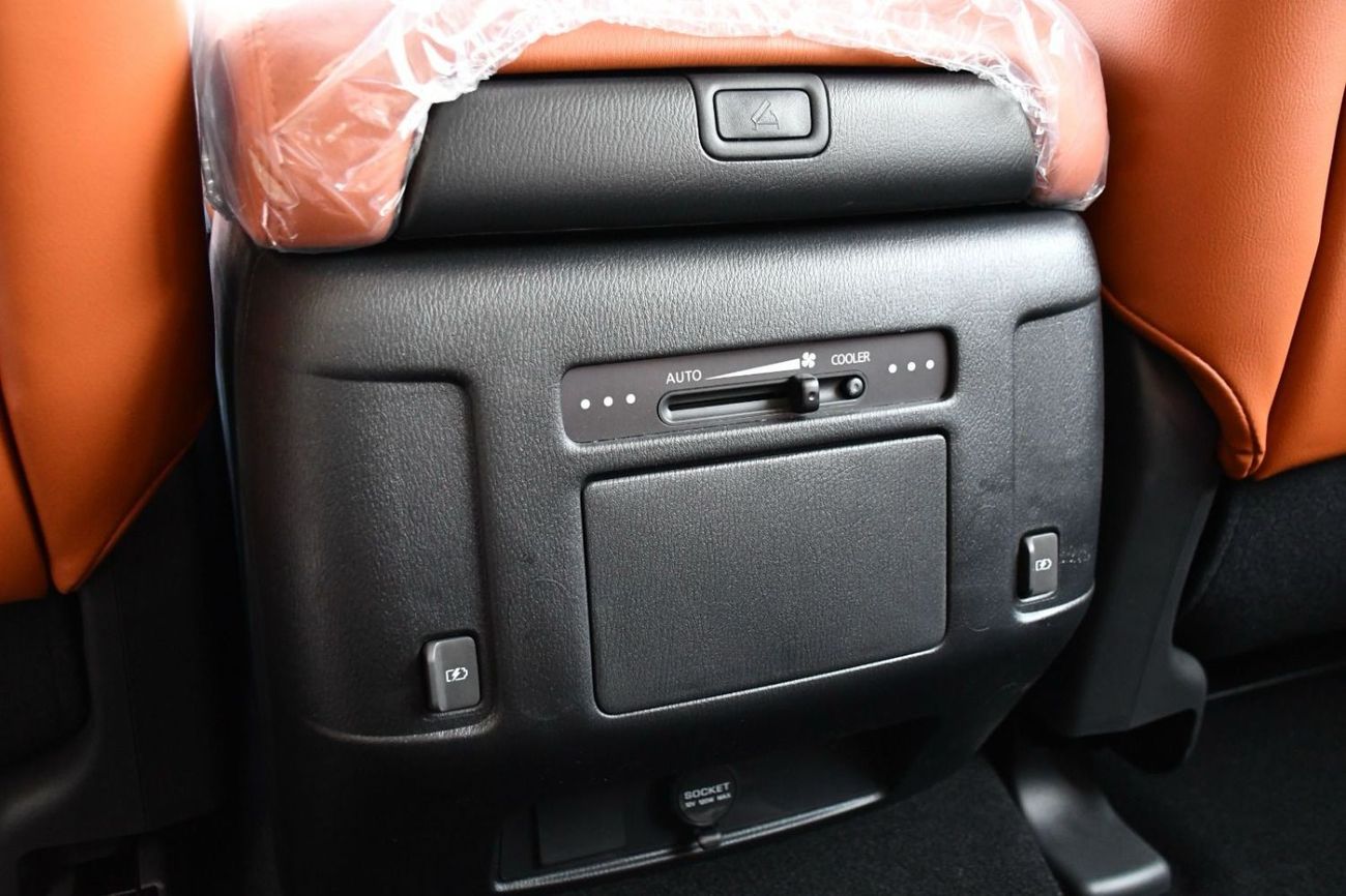 Nissan Patrol Nissan Patrol  2024  LE Titanium 5.6L