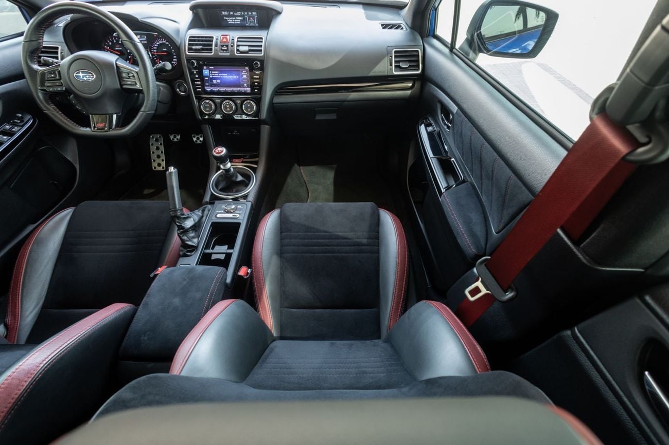 سوبارو امبريزا WRX STi