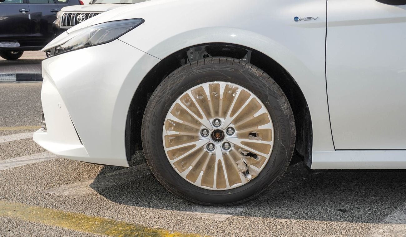 Toyota Camry 2.5L Hybrid