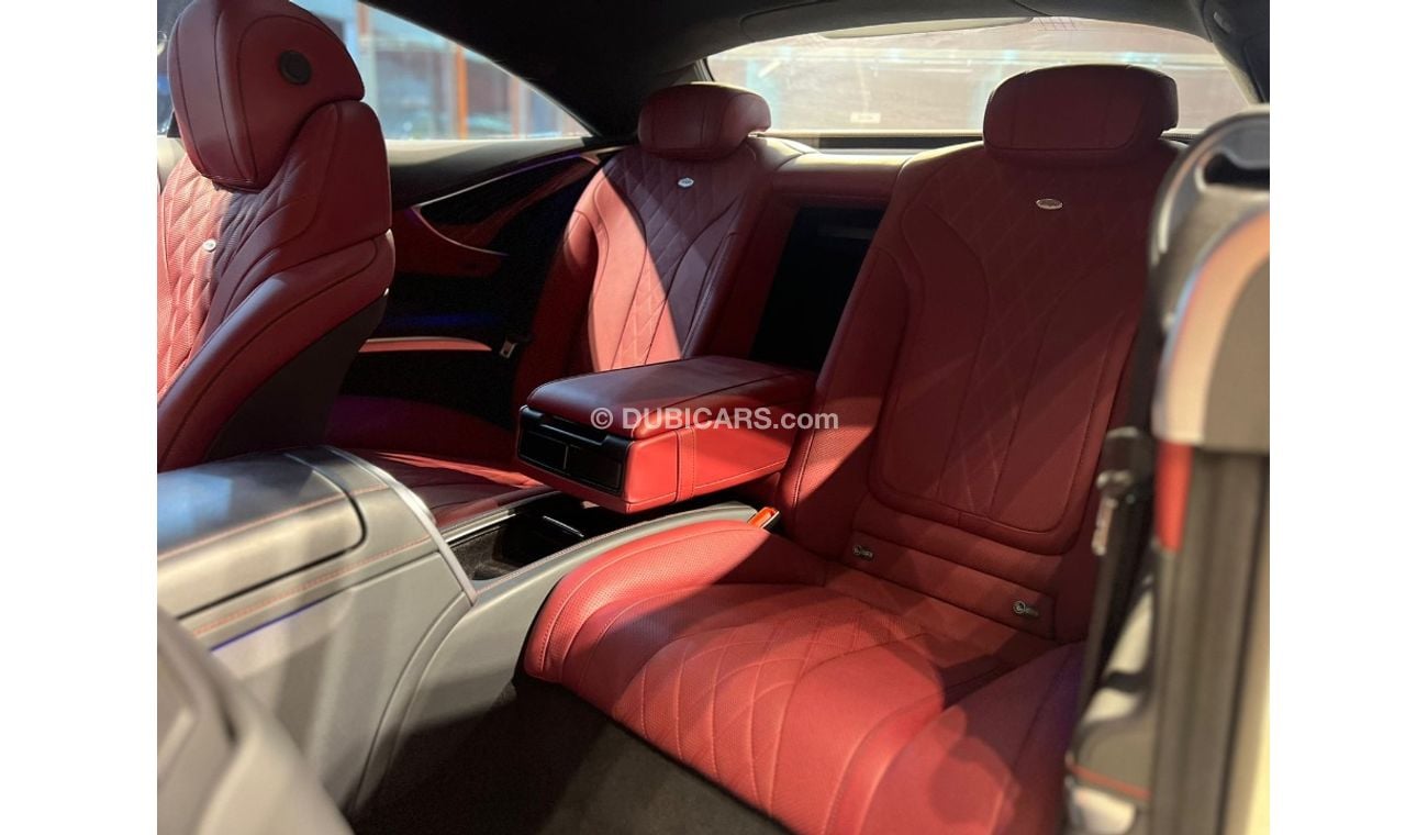 Mercedes-Benz S 560 Coupe Coupe