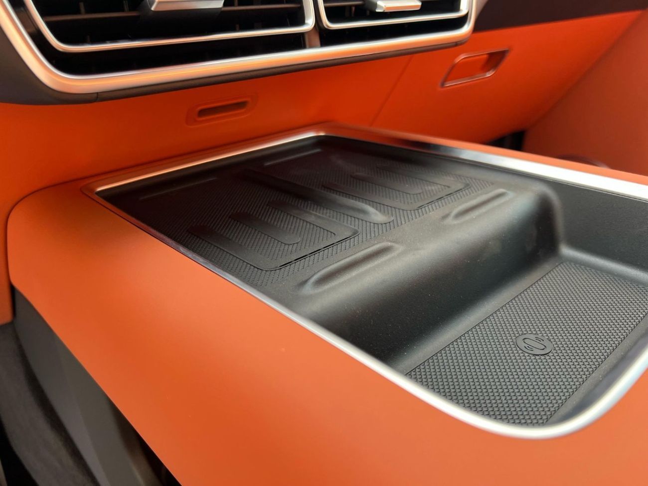 لي اوتو L7 LI AUTO L7 ULTRA MODEL 2024