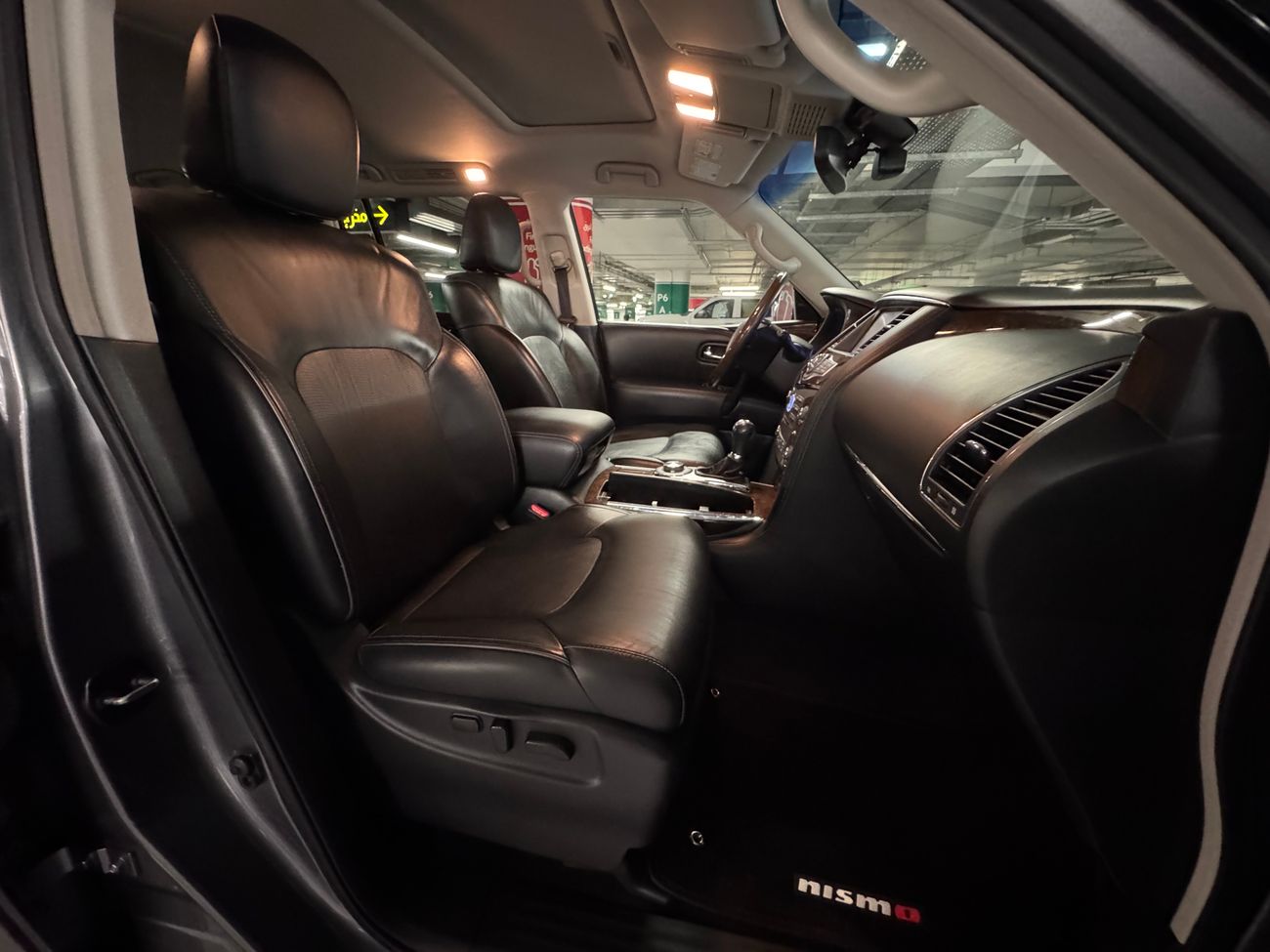 Nissan Armada EXELLNT CONDITION , NISMO V8