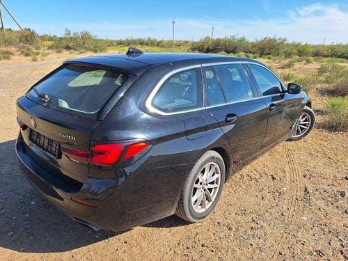 BMW 520i