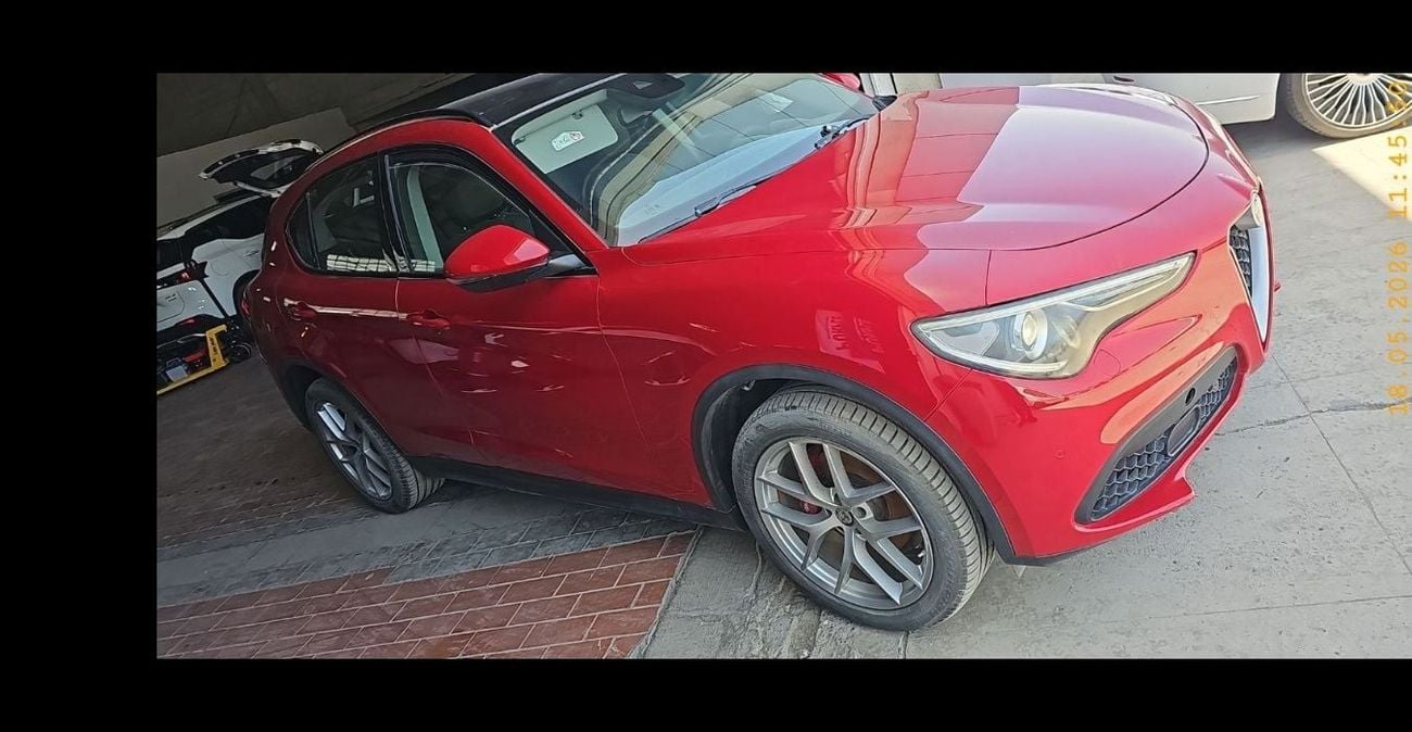Alfa Romeo Stelvio SUPER 2.0