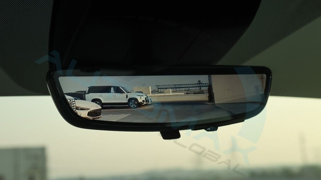GMC Yukon AT4 Ultimate 6.2L V8 4X4 GCC 34600Km With 2 Years Or 100,000 Km Warranty @ Official Dealer