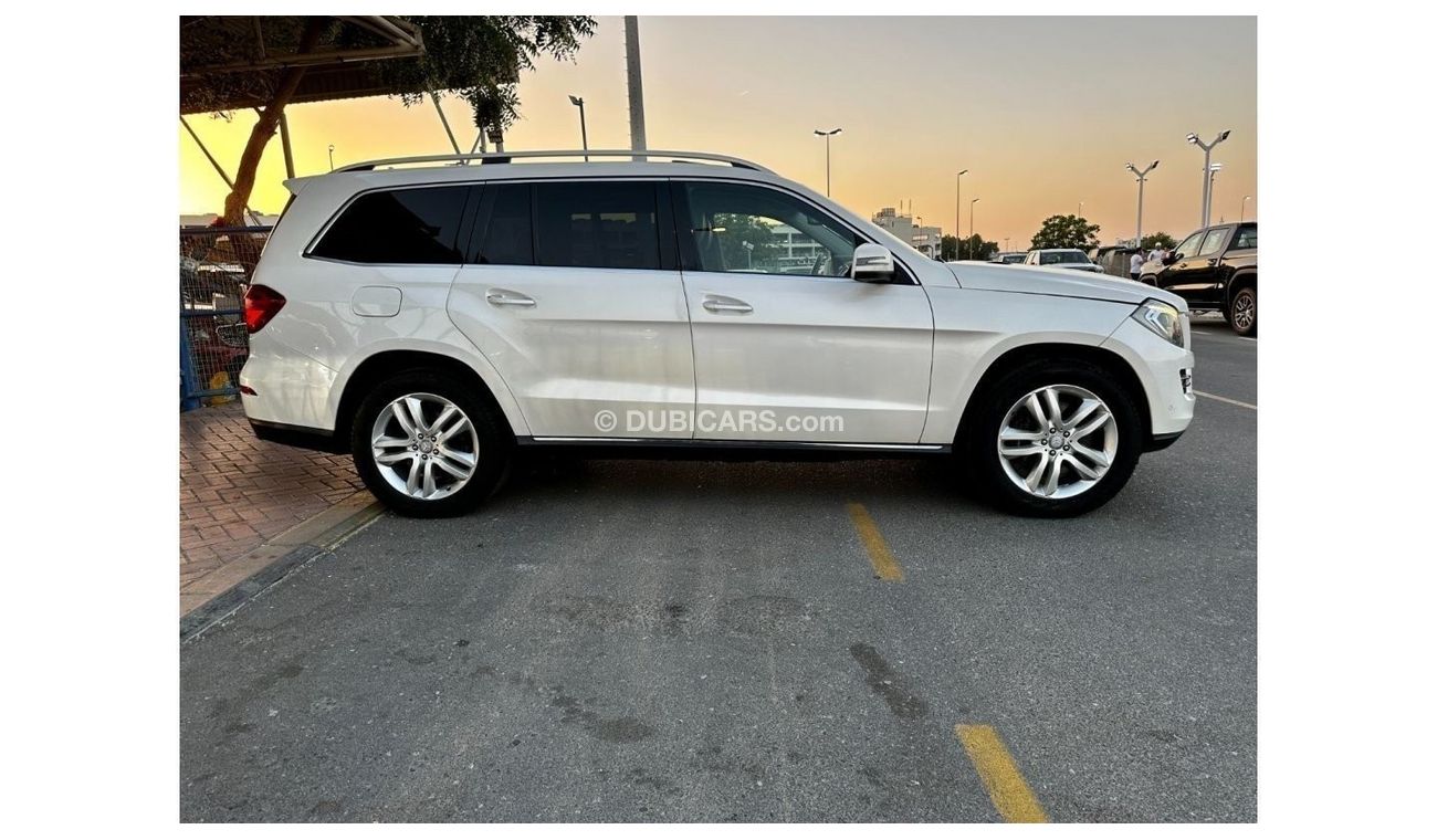Mercedes-Benz GL 550 Preowned Mercedes BENZ GL550 Without Any Accident And Clean Title Fresh Japan Import Available At Ho