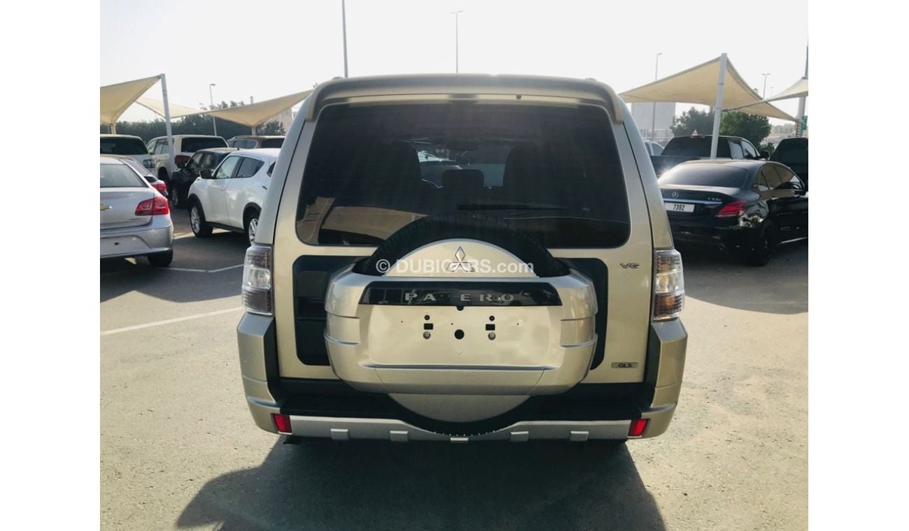 Mitsubishi Pajero 3.5