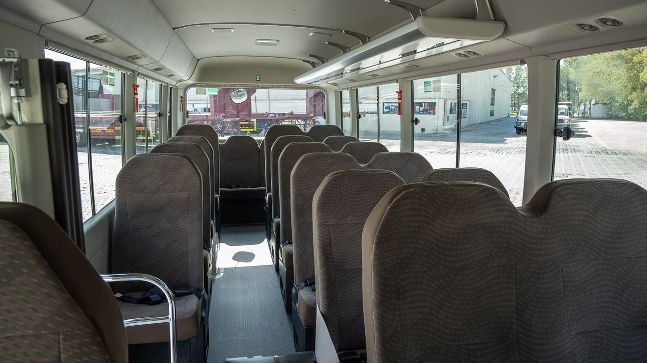 Toyota Coaster TOYOTA COASTER 2.7 MT 23SEATS RR-2026YM