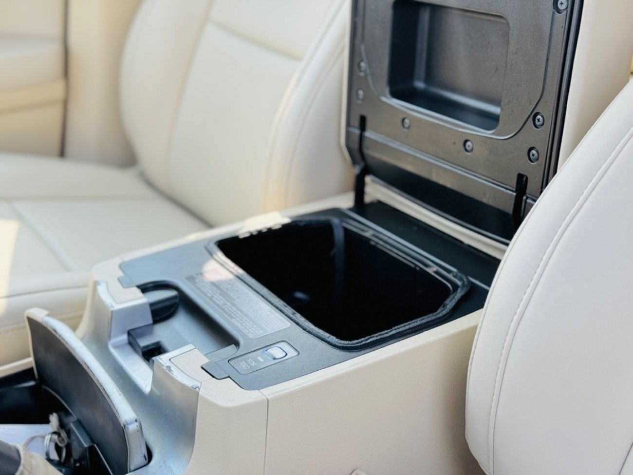 Toyota Land Cruiser Toyota Land Cruiser LEFT HAND DRIVE GXR