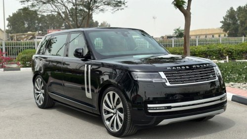 Land Rover Range Rover Autobiography LONG WHEEL BASE GCC SPEC UNDER WARRANTY AND SERVICE