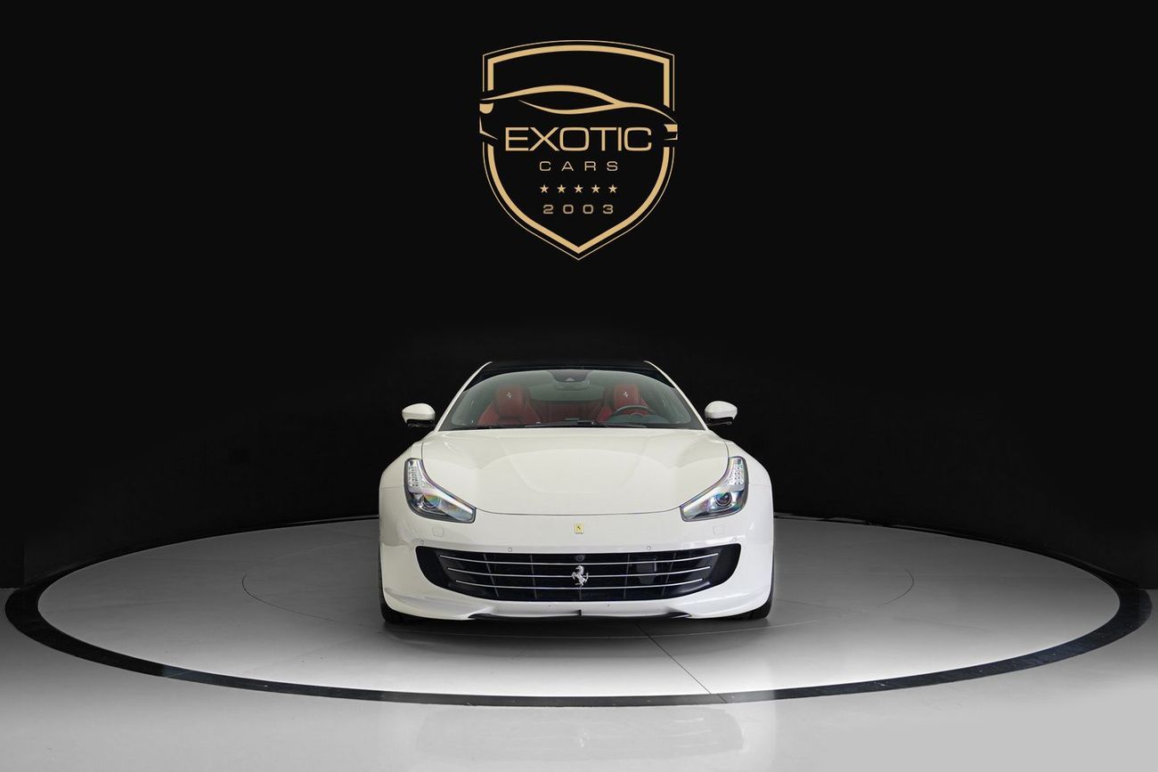 Ferrari GTC4 Lusso T