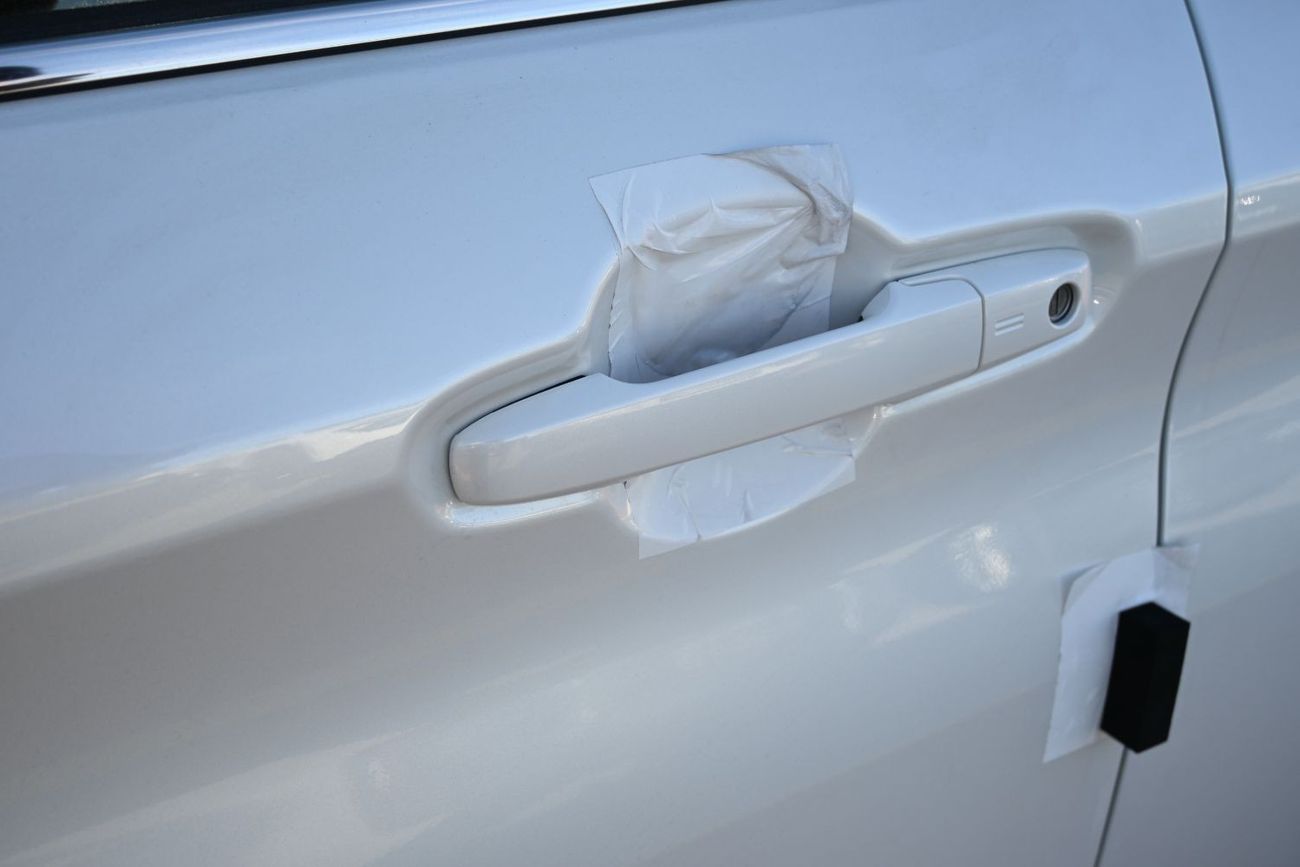 Toyota Veloz GX Toyota VELOZ 1.5L Petrol, FWD, SUV, 5 Doors, Model 2024, Color White