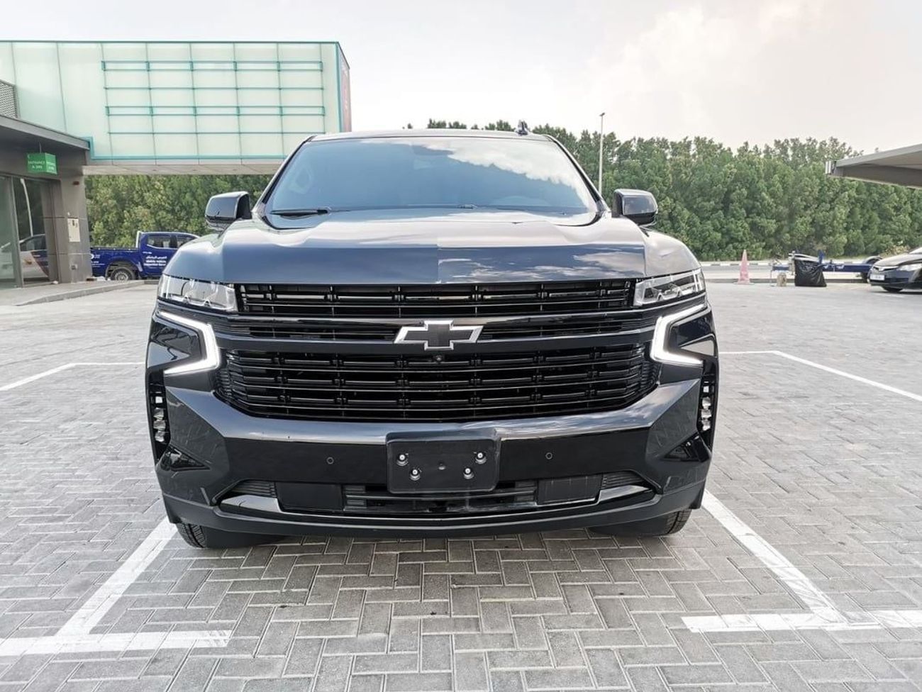 Chevrolet Suburban Chevrolet RST Suburban - 2023 - Black