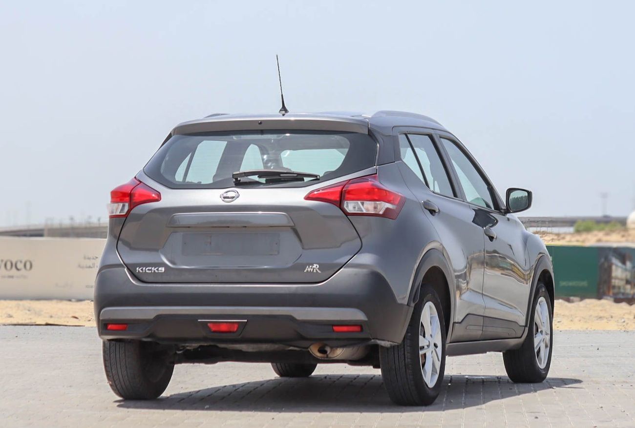 نيسان كيكس S 1.6L Nissan kicks 1.6 L 2019 GCC accident free in excellent condition 670 P.M.