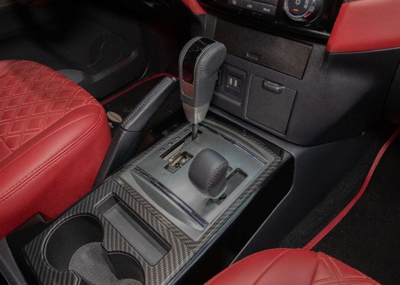 Mitsubishi Pajero Signature Edition