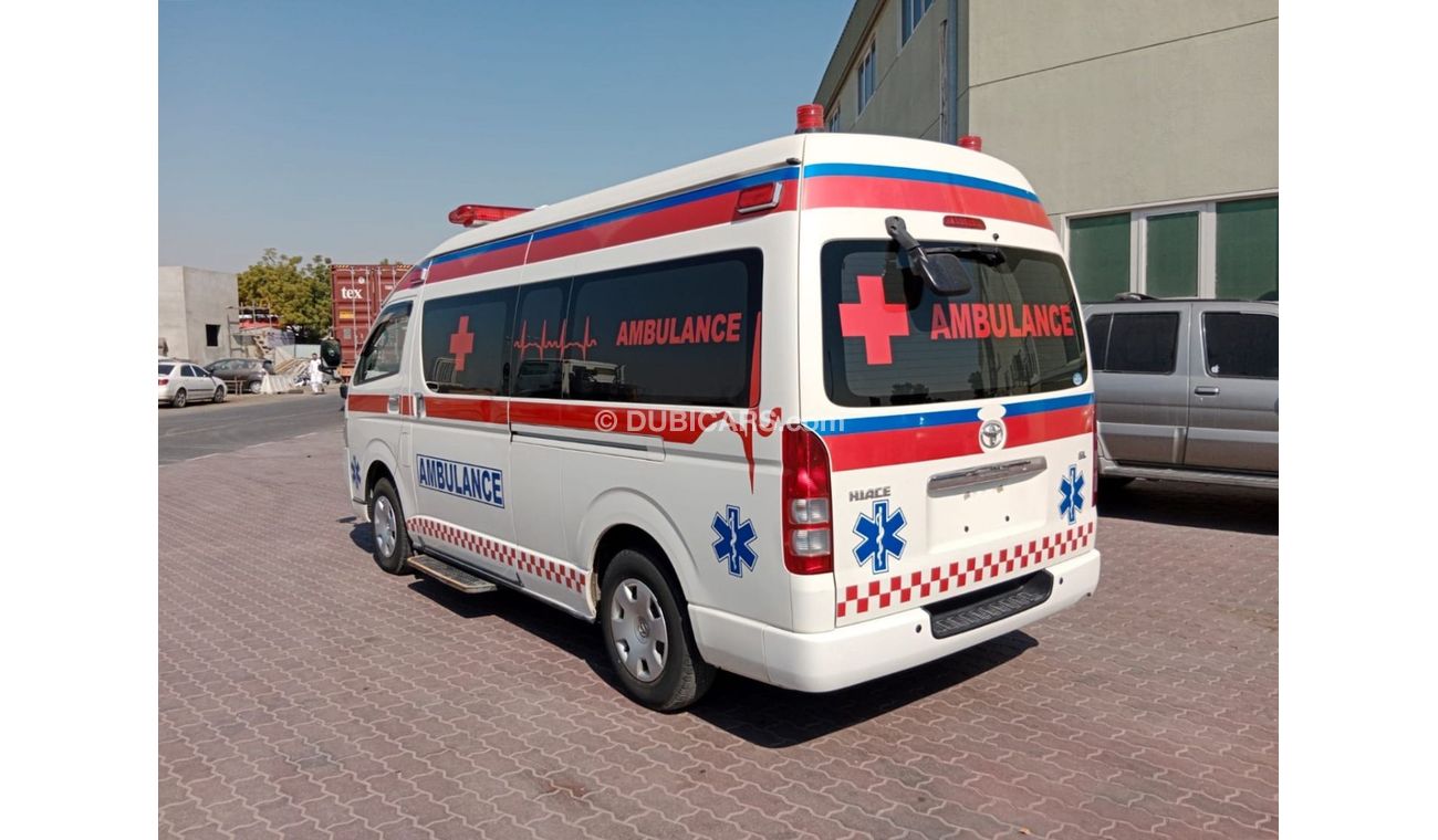 Toyota Hiace TOYOTA HIACE AMBULANCE RIGHT HAND DRIVE (PM1244)
