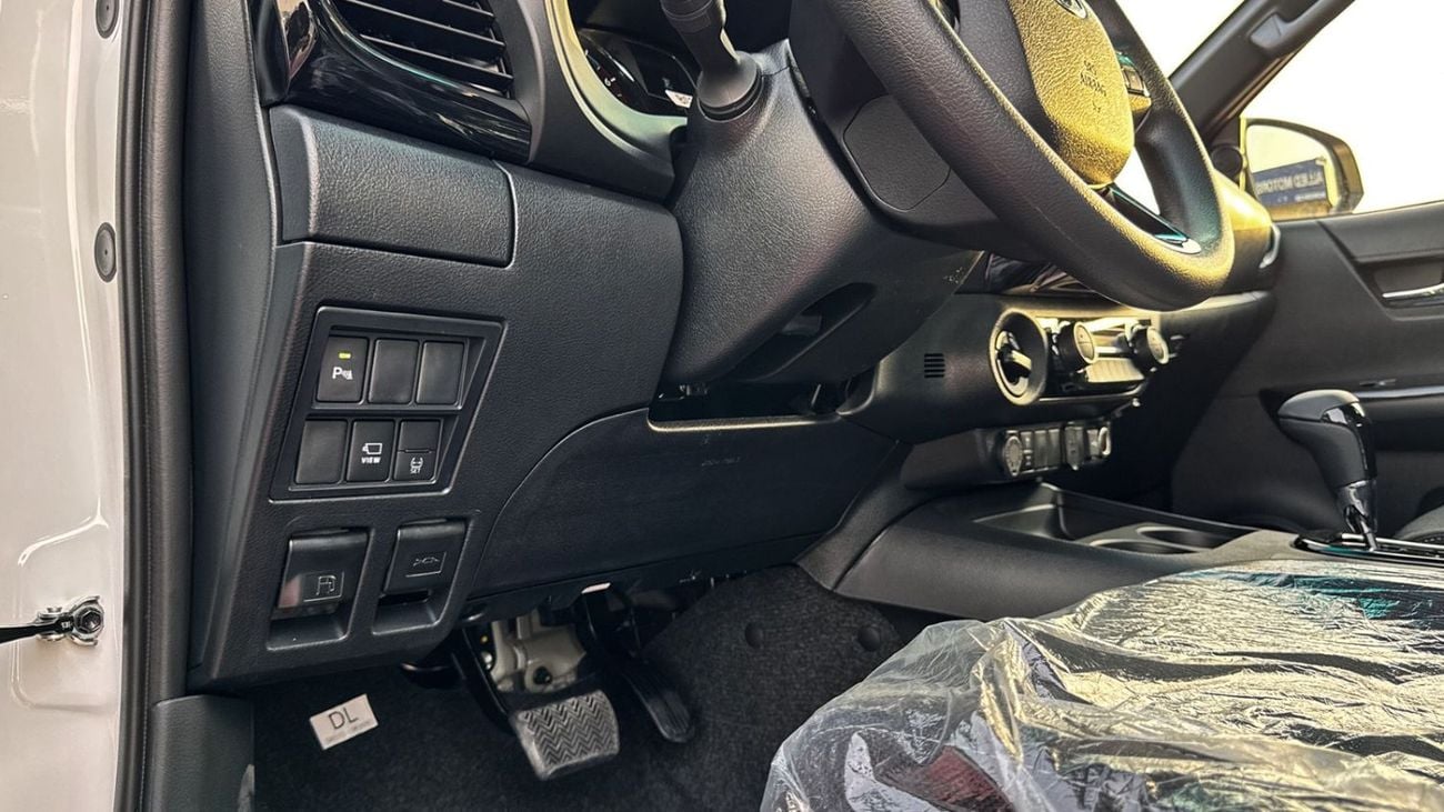 تويوتا هيلوكس 2025 TOYOTA HILUX ADVENTURE 4.0L PETROL V6 FULL OPTION  WITH PUSH START, DIGITAL CLOCK