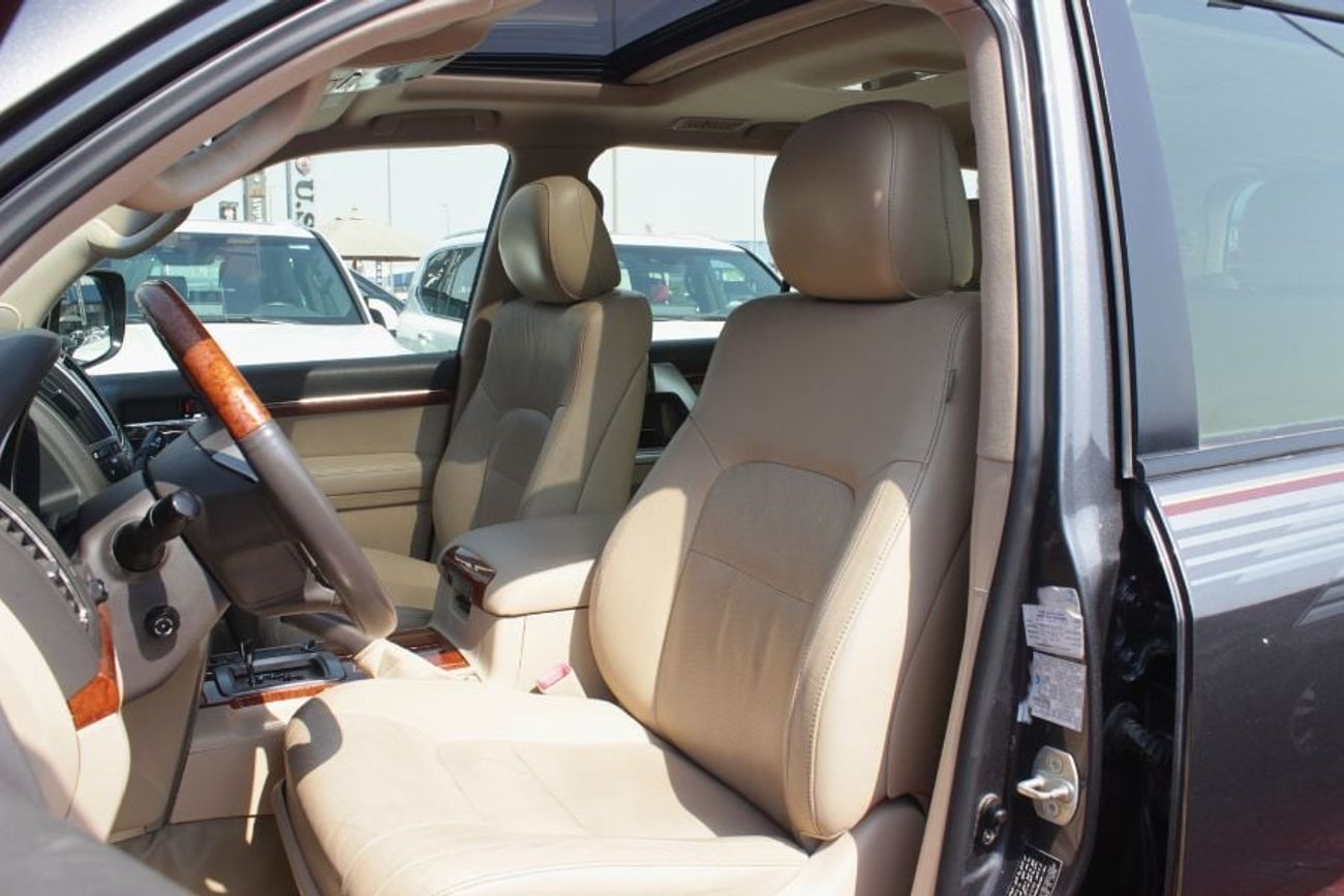 تويوتا لاند كروزر VXR 5.7L 4WD