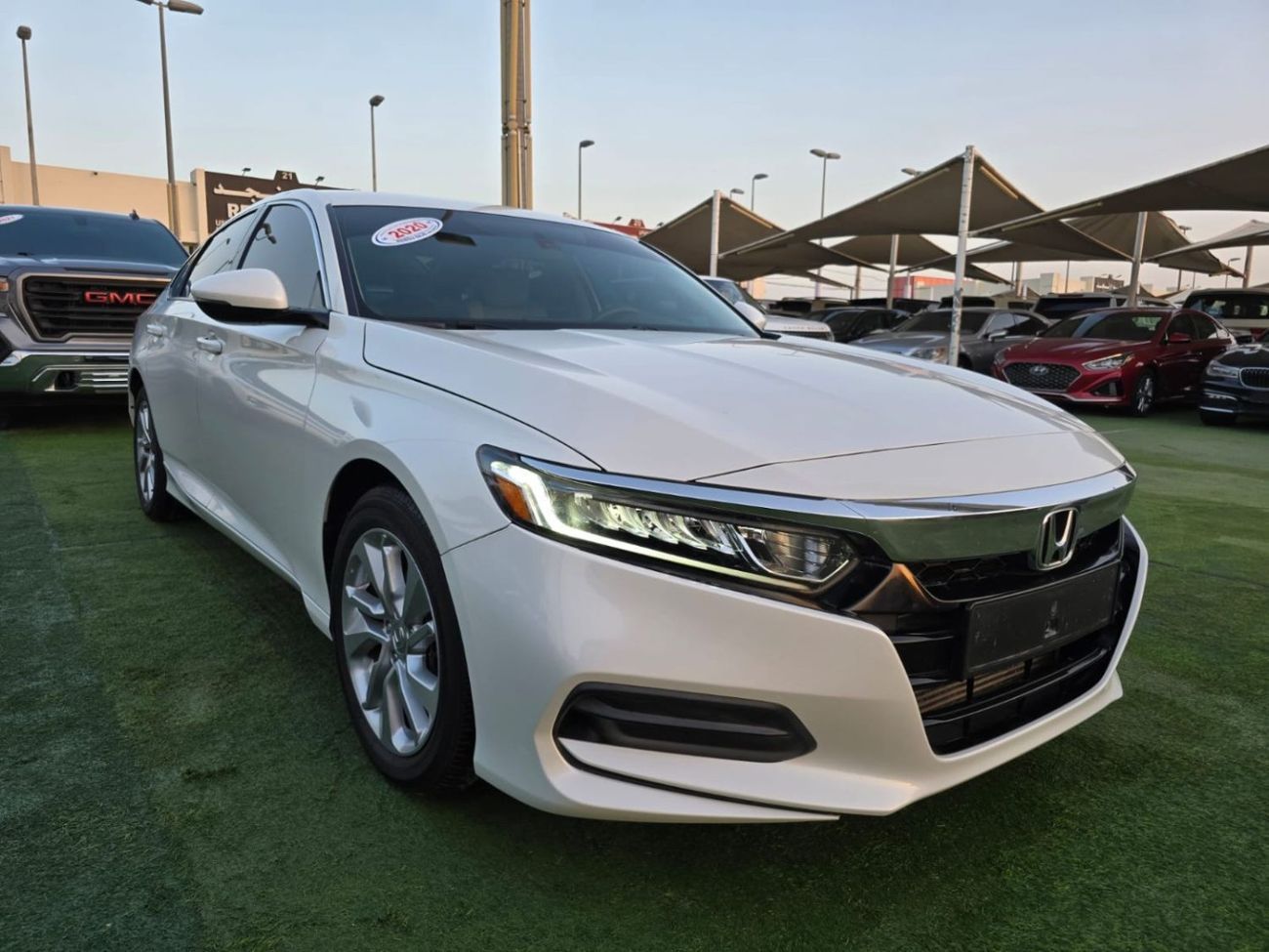 Honda Accord EXL 1.5L HONDA ACCORD 2020 MID OPTION PUSH START GCC clean car no any work required just buy and dri