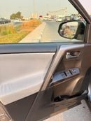 Toyota RAV4 Hybrid XLE 2.5L full option