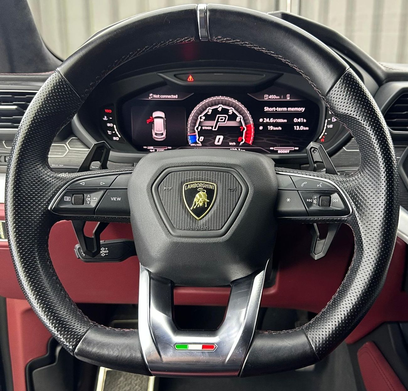 لامبورغيني اوروس STD 4.0T V8 2019 Lamborghini Urus, Warranty, Service History, Fully Loaded, 641HP, Excellent Conditi