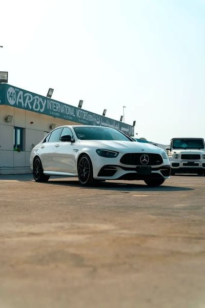 Mercedes Benz E63 AMG Mercedes E 63s AMG Carbon Fibre Package Japanese Specs