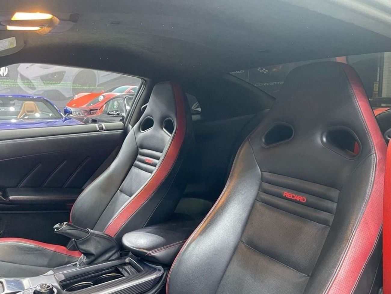 Nissan GTR Premium 3.8L (2 Seater)