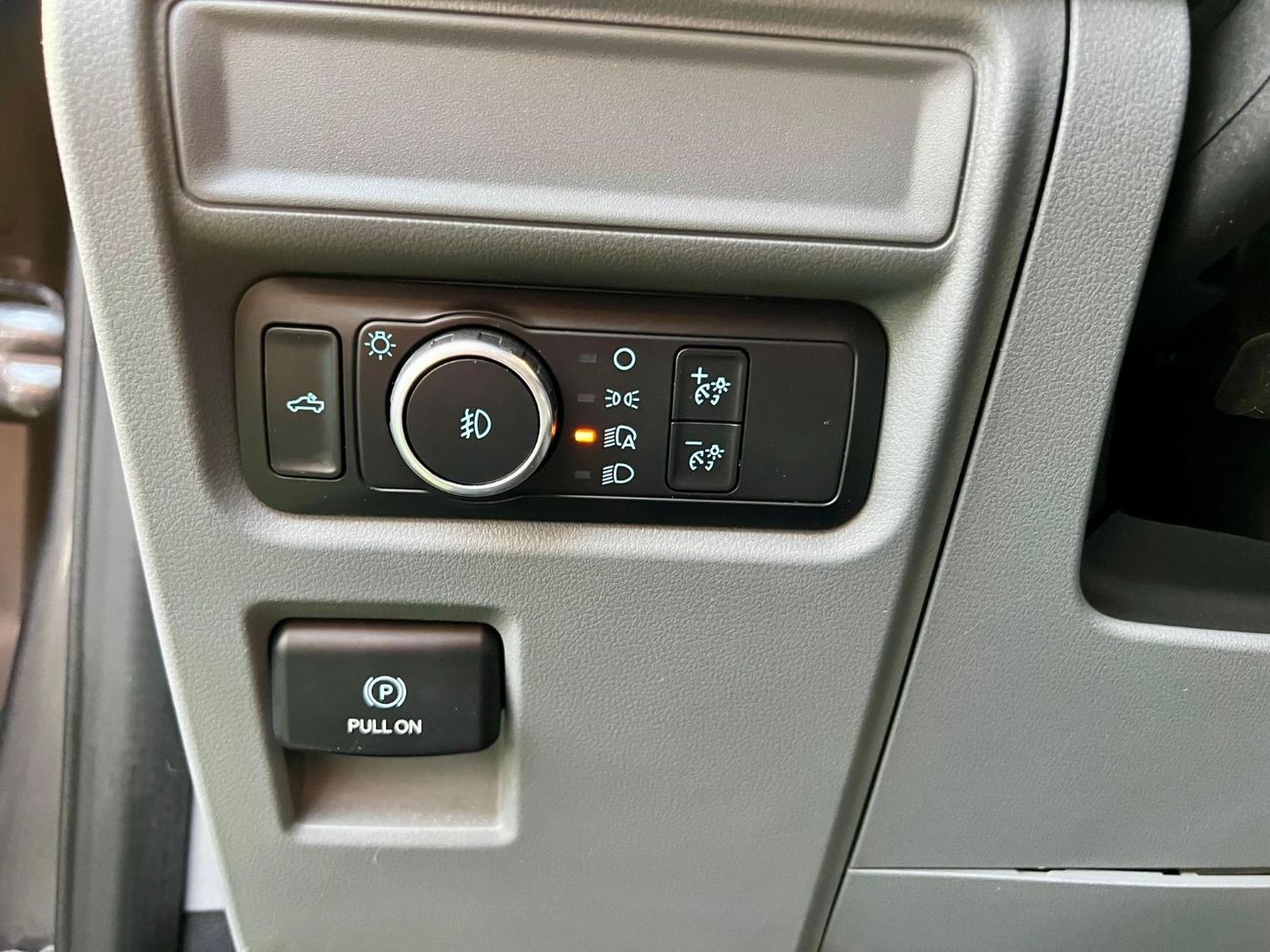 Ford F 150 XLT 3.5L (5 Seater) warranty one year bank financie available