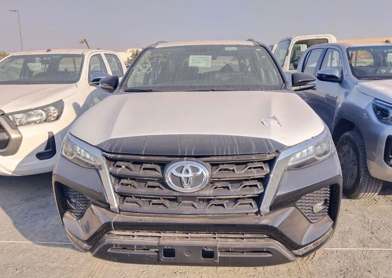 Toyota Fortuner TOYOTA FORTUNER 2.4D AT 4X4 MY2025