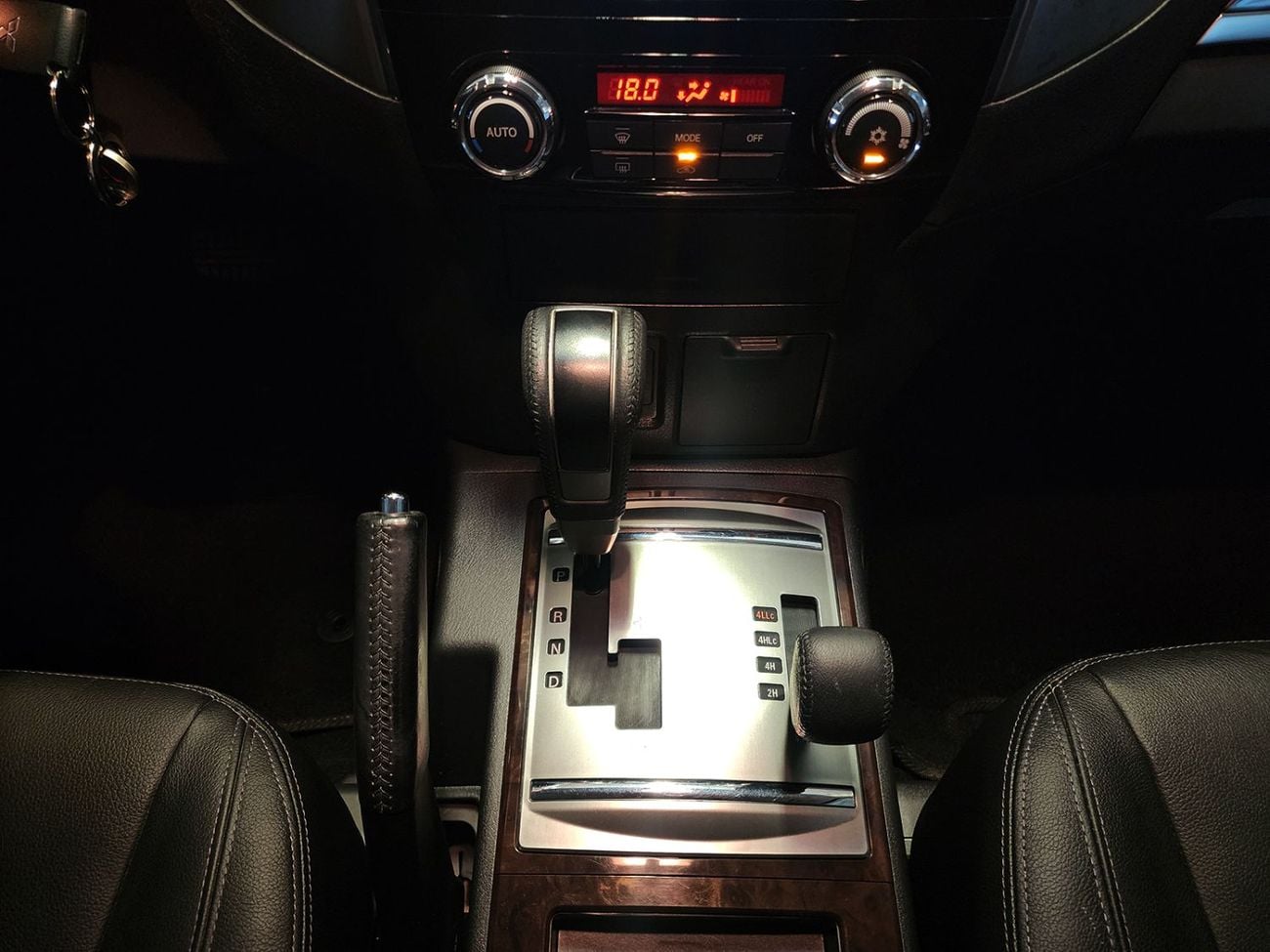 Mitsubishi Pajero GLS HIGHLINE V6 3.8 3 Door