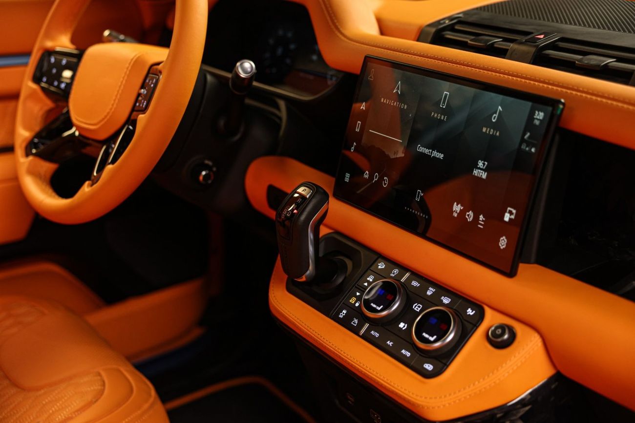 لاند روفر ديفندر  Land Rover Defender 90 2022 | Finance available