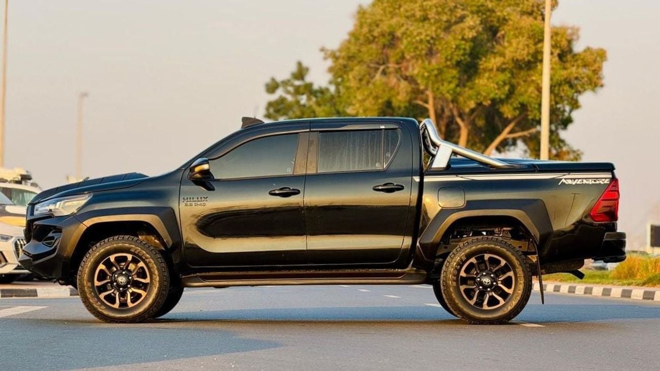 Toyota Hilux 2018 | 2.8L DIESEL | AUTOMATIC TRANSMISSION | RIGHT-HAND-DRIVE | GR BODY KIT INSTALLED | ROOF MOUNTE