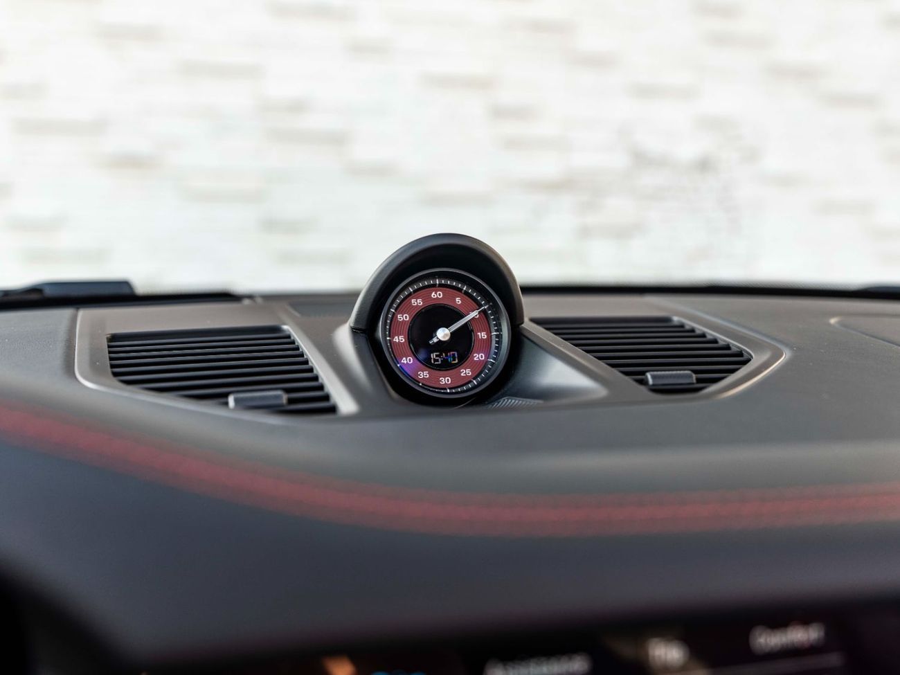 بورش 911 Carrera GTS 3.0L (450 HP) Convertible