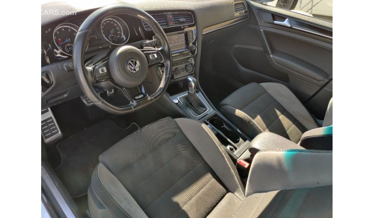 Volkswagen Golf 2016  R GCC specs Full options