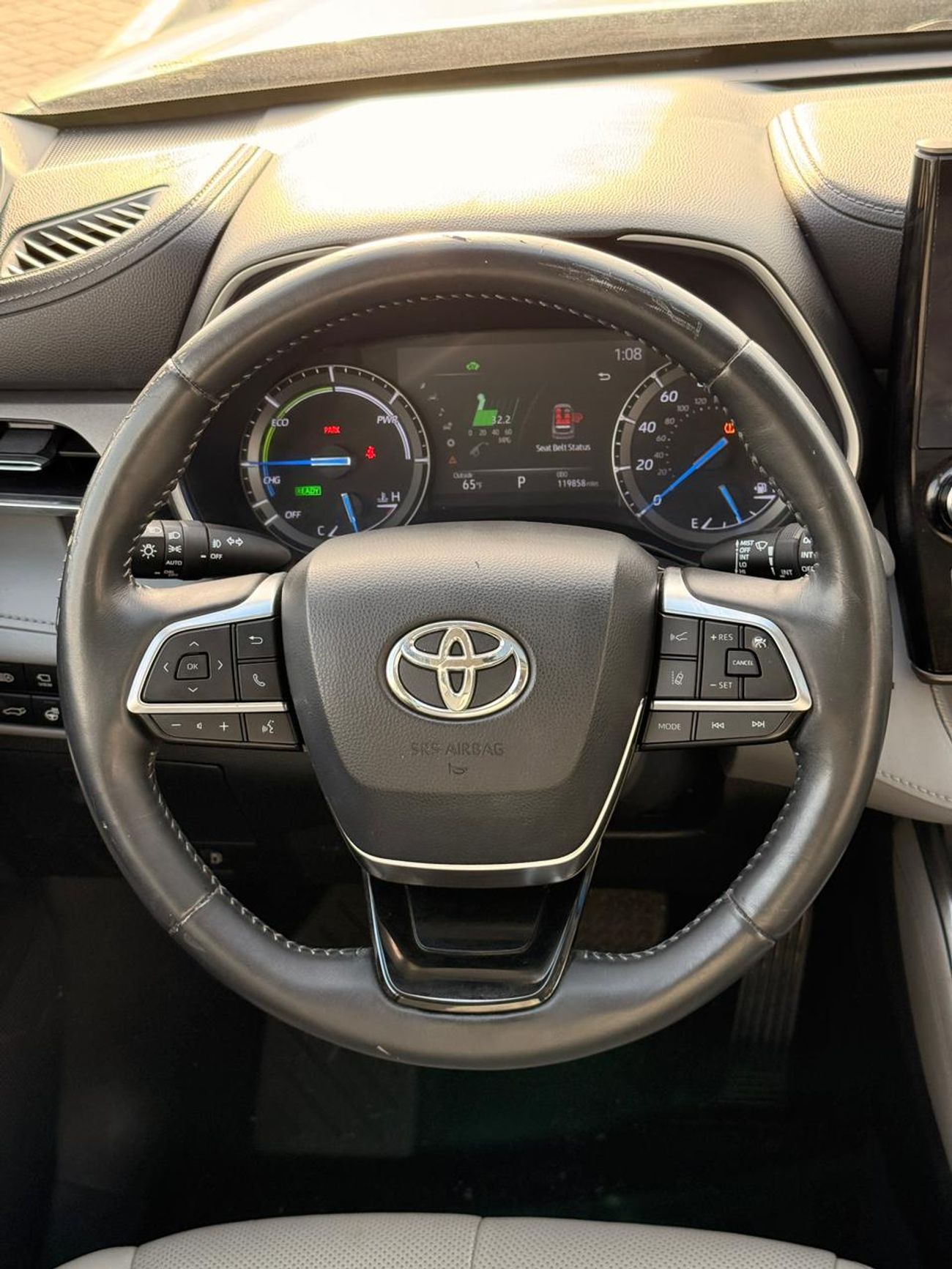 Toyota Highlander Limited 2.5L AWD