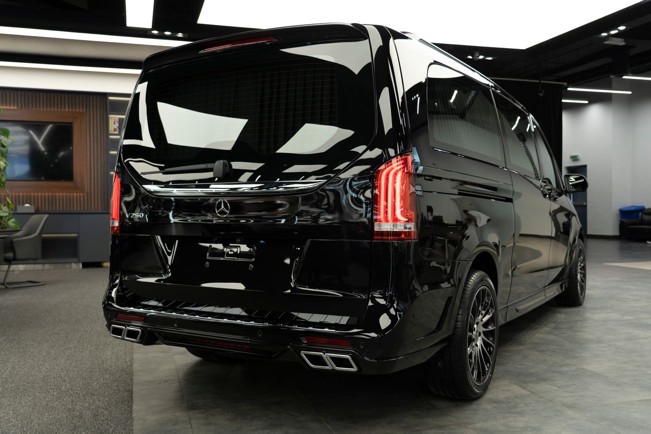 Mercedes-Benz V 250 2023 VIP MERCEDES GCC V250 - 2 Years Warranty by VLINE Design Factory DUBAI (5479)