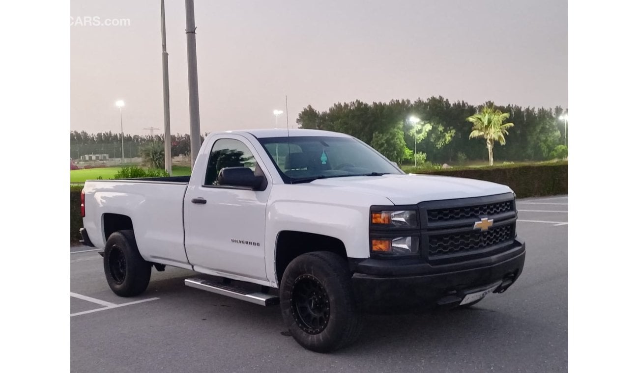 Chevrolet Silverado Pickup 2014 model Import Forel alloy wheels cruise control in excellent condition