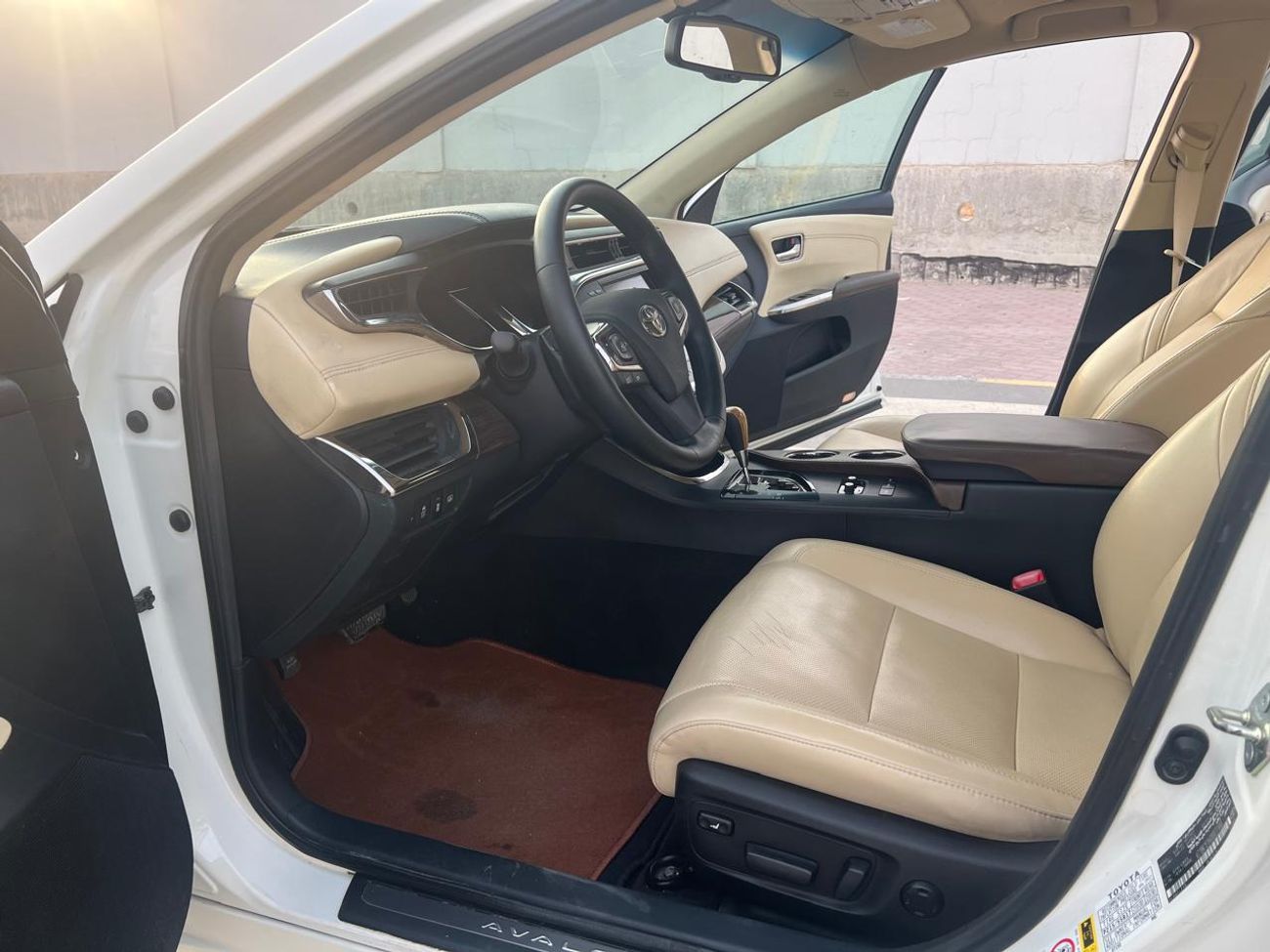 تويوتا افالون Limited 3.5L