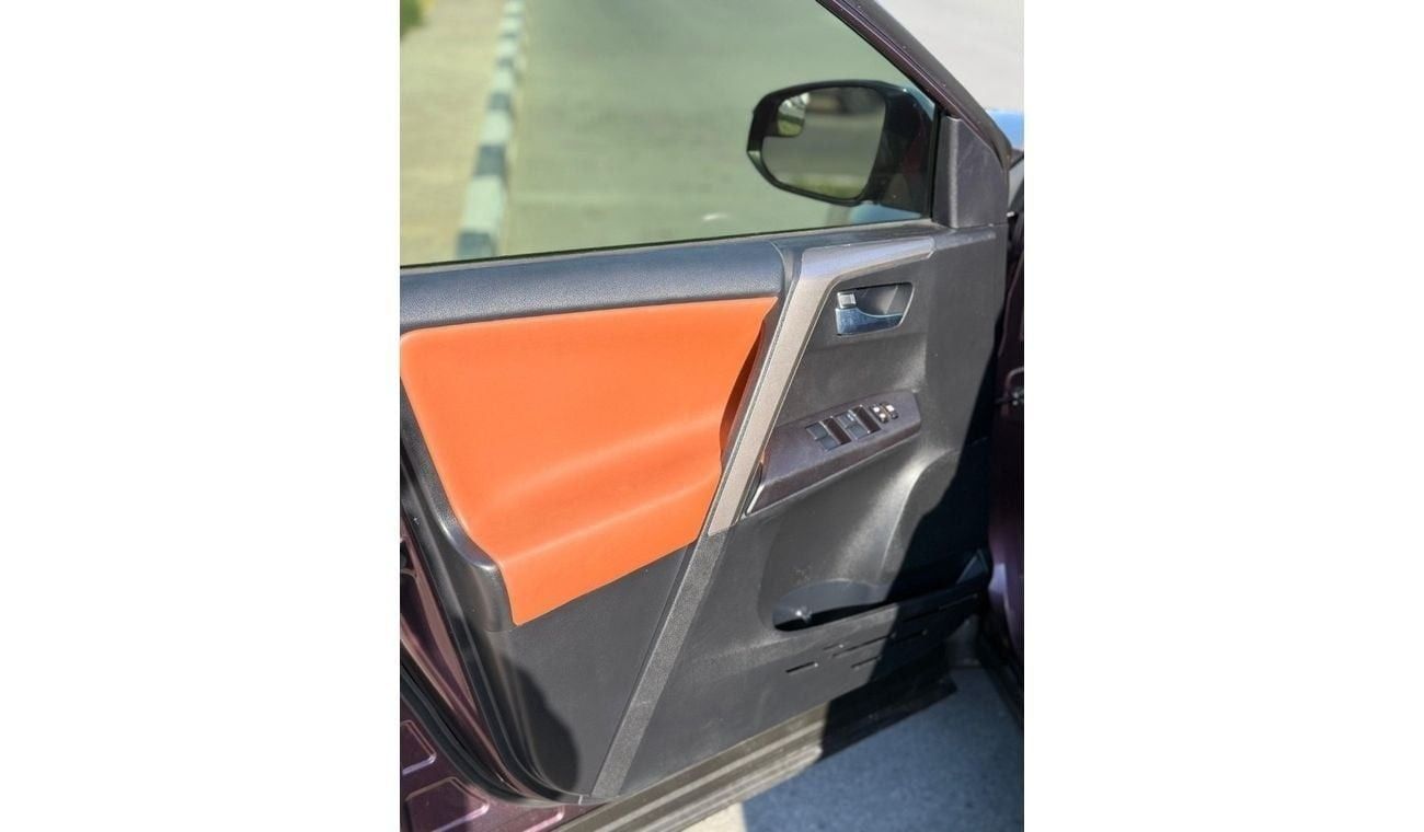 تويوتا راف ٤ Hybrid TOYOTA RAV4  XLE 2.5L