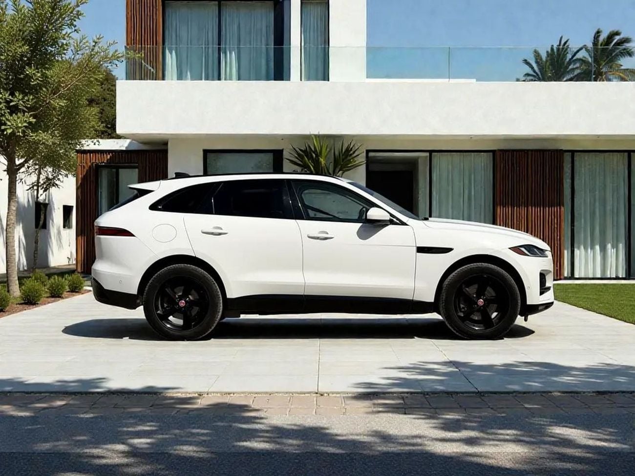 Jaguar F-PACE !! EID SALE !! 1 YEAR FREE WARRANTY !!  AED 1,650 P.M | 0% DOWN PAYMENT | JAGUAR F-PACE R-SPORT PRES
