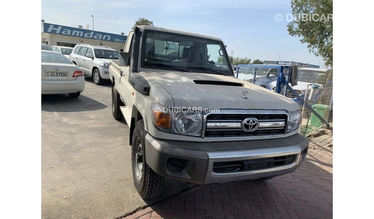 Toyota Land Cruiser Pick Up Single Cab v8  Diesel 4x4 Manual