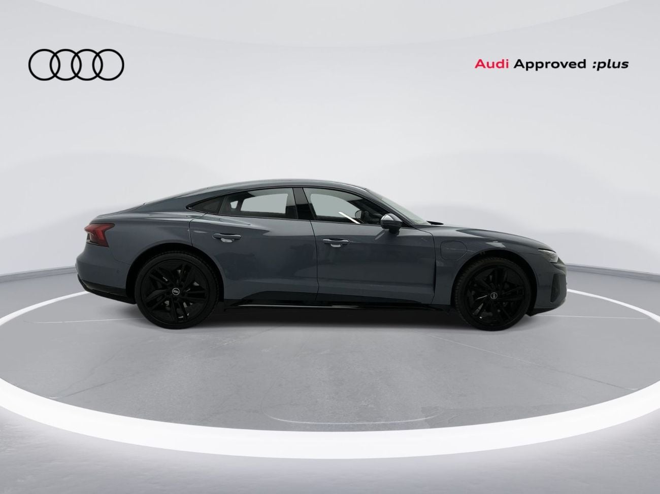 أودي إي ترون جي تي quattro 530hp Exclusive Edition (Ref# 07199)