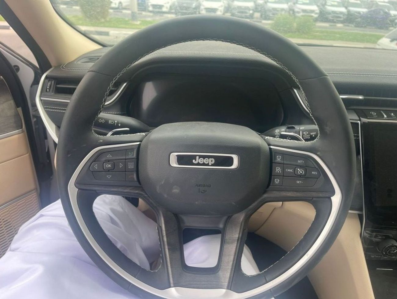 جيب شيروكي 2023 Jeep Cherokee 3.6L V6 SUV Automatic Zero KM