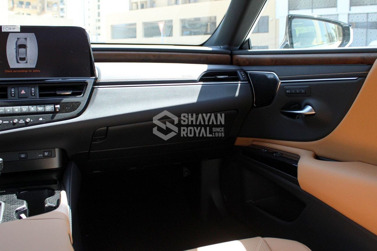 لكزس ES 350 LHD 3.5L FULL OPTION PETROL V6 AT WITH MARK LEVINSON SPEAKER 2025MY | EXPORT ONLY