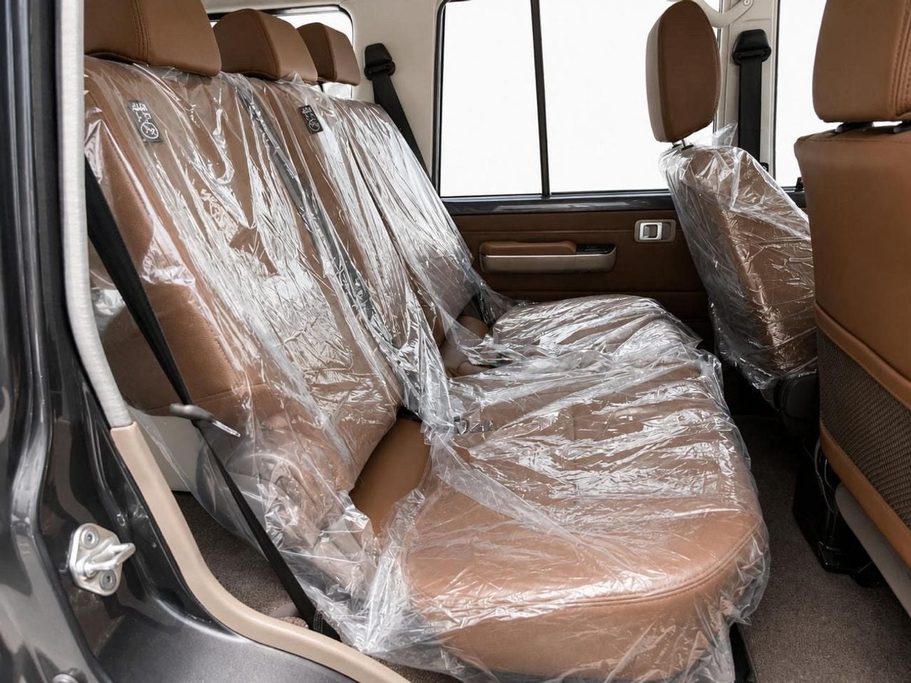 Toyota Land Cruiser LX